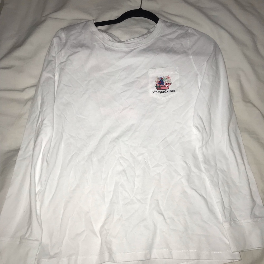 White Vineyard Vines New Years Long Sleeve Tee